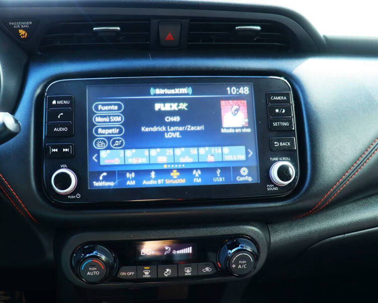 2023 Nissan Kicks SR