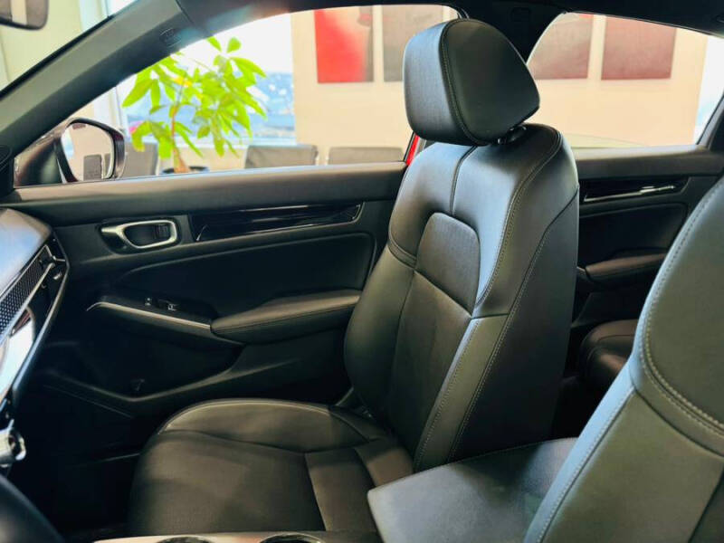 2025 Honda Civic Hybrid