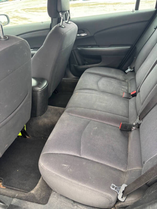 2013 Chrysler 200 LX