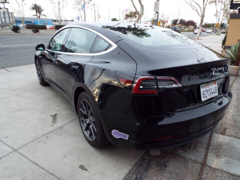 2019 Tesla Model 3 Standard Range Plus