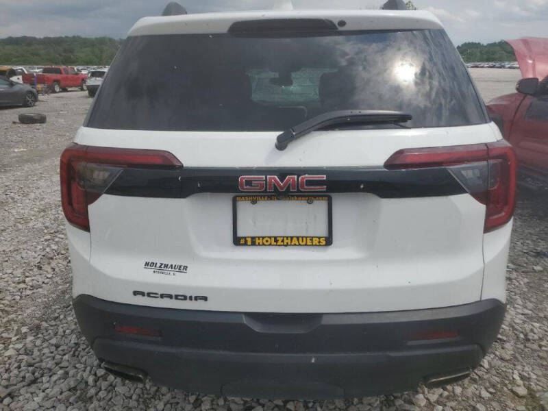 2021 GMC Acadia SLT