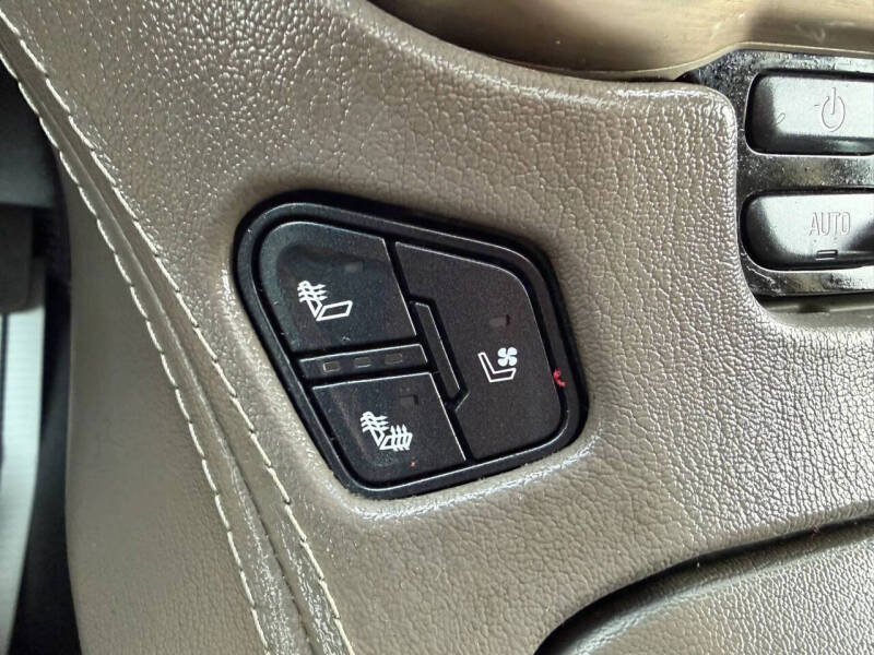 2017 GMC Yukon XL Denali