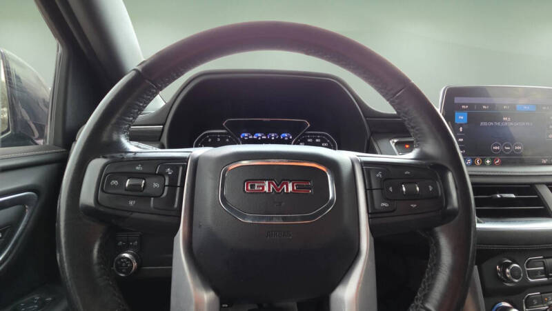 2021 GMC Yukon SLT
