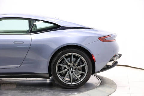 2019 Aston Martin DB11 V8