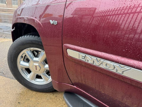 2004 GMC Envoy XL SLT