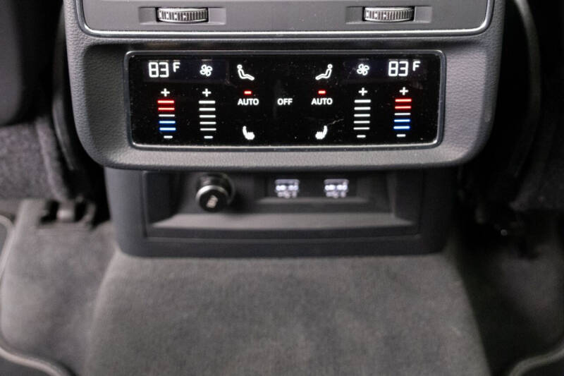 2020 Audi Q8 quattro Premium Plus 55 TFSI