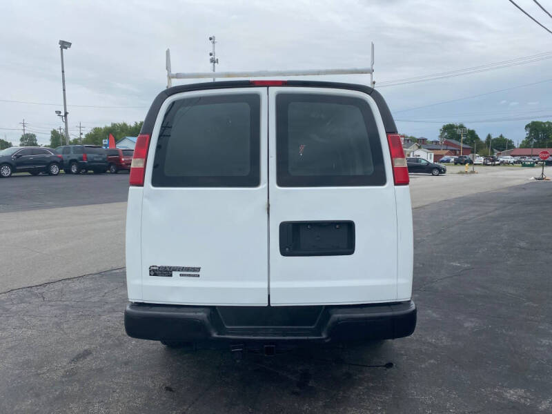 2013 Chevrolet Express 2500