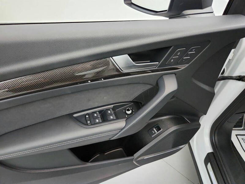 2023 Audi SQ5 3.0T quattro Prestige