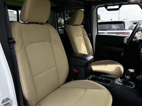 2021 Jeep Gladiator Willys