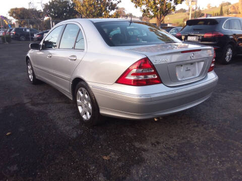 2005 Mercedes-Benz C-Class C 240 4MATIC