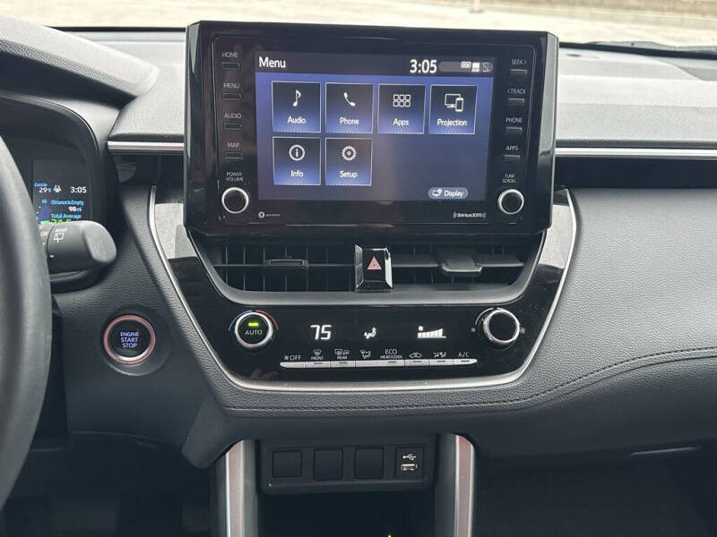 2022 Toyota Corolla Cross LE