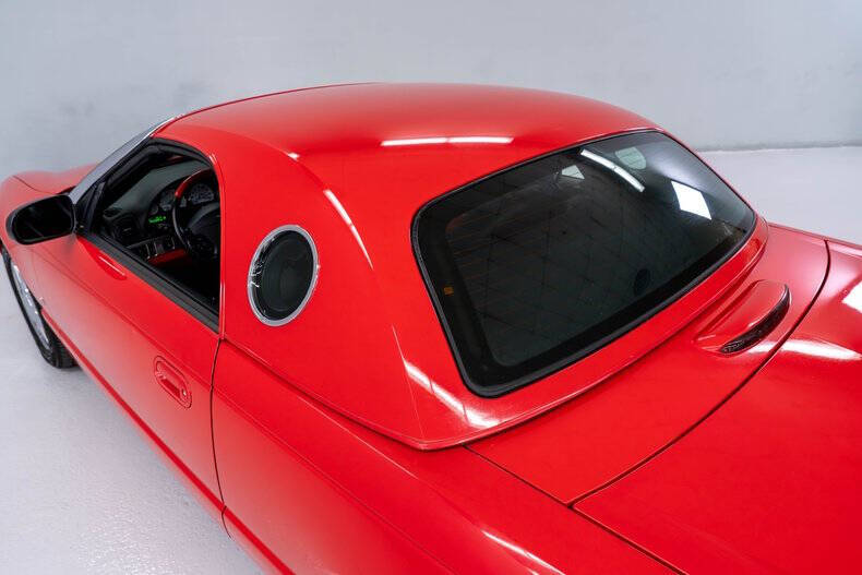 2003 Ford Thunderbird