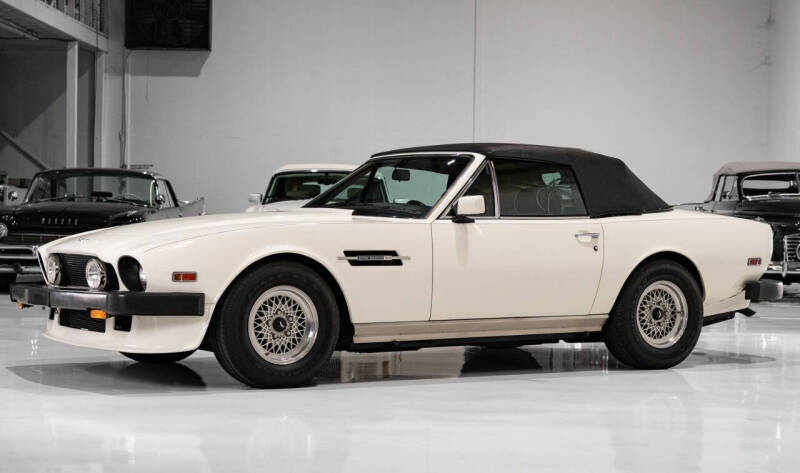 1988 Aston Martin V8