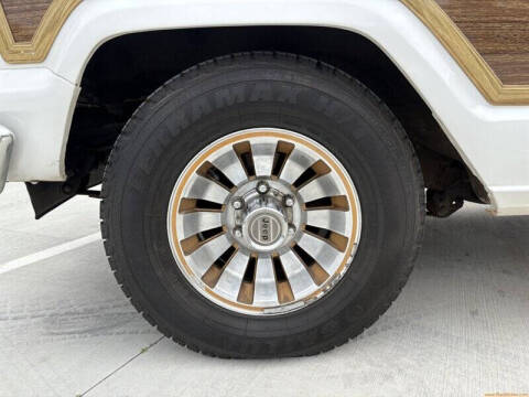 1988 Jeep Grand Wagoneer