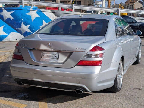 2009 Mercedes-Benz S-Class S 550 4MATIC