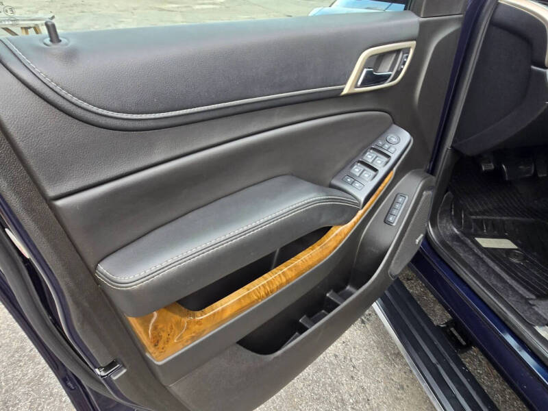 2017 GMC Yukon Denali