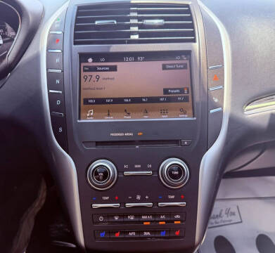 2015 Lincoln MKC Black Label