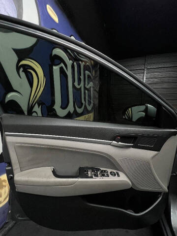 2019 Hyundai Elantra Limited