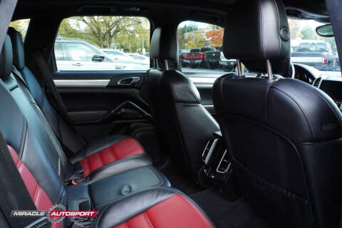 2018 Porsche Cayenne GTS