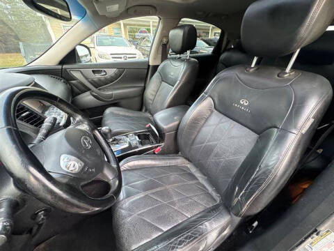 2011 Infiniti FX35