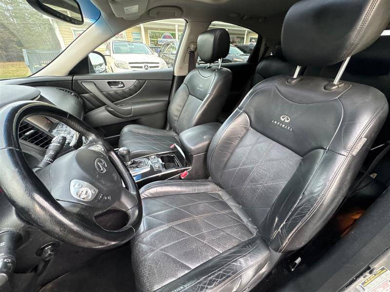 2011 Infiniti FX35