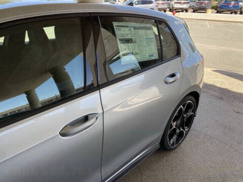 2025 Volkswagen Golf GTI Autobahn