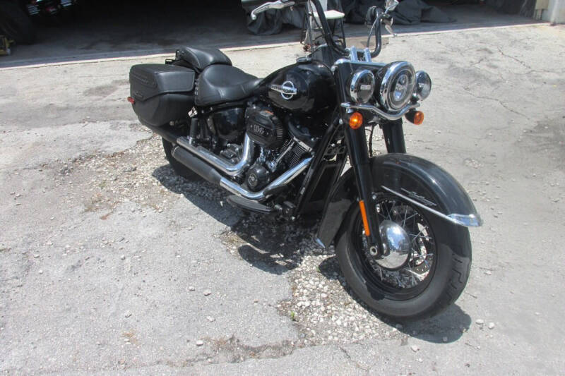 2020 Harley-Davidson FLHCS Heritage Classic 114