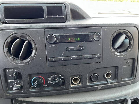 2009 Ford E-Series E-350 SD