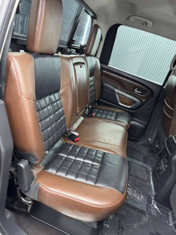 2018 Nissan Titan Platinum Reserve