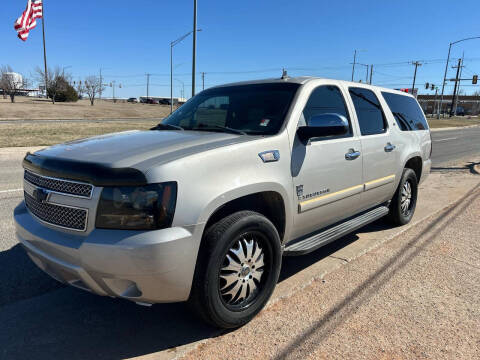 2007 Chevrolet Suburban for sale at BUZZZ MOTORS in Moore OK