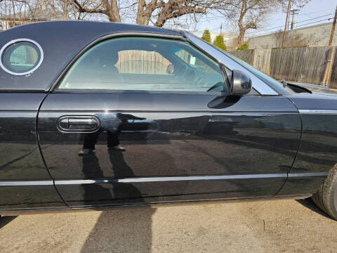 2005 Ford Thunderbird Deluxe