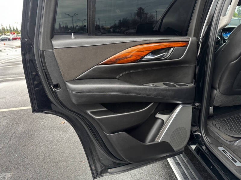 2015 Cadillac Escalade Premium