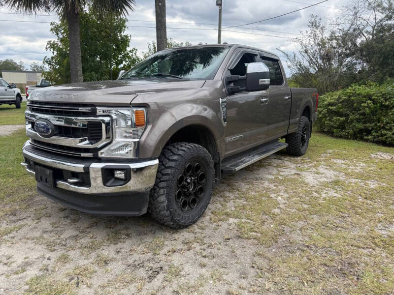 2022 Ford F-350 Super Duty XLT's photo