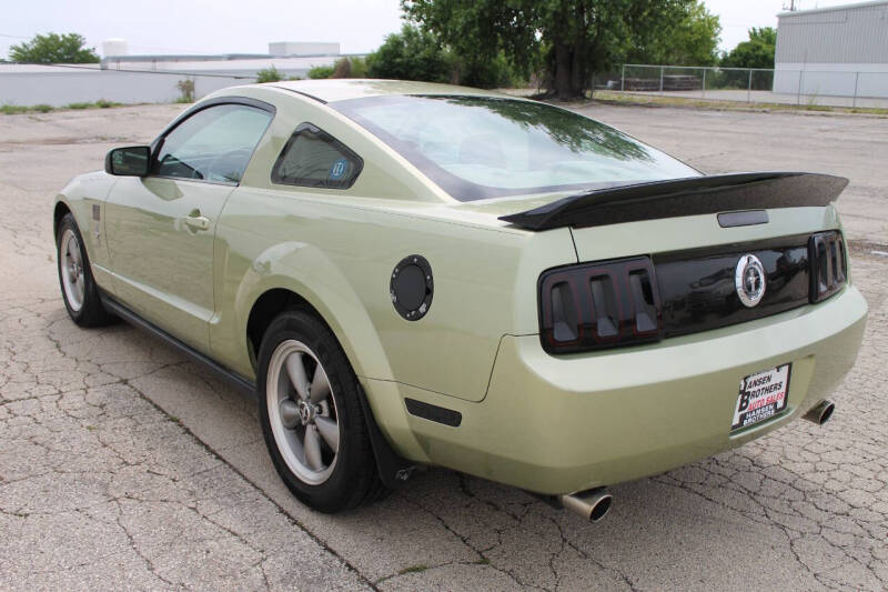 2006 Ford Mustang