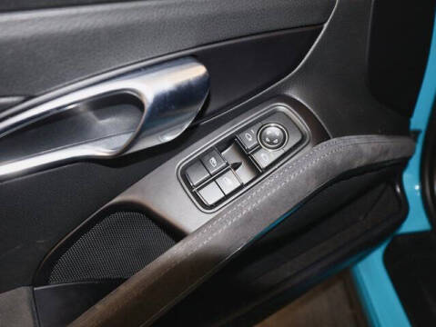 2019 Porsche 911 Carrera GTS