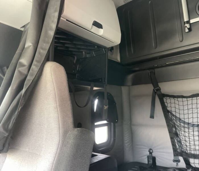 2019 Freightliner Cascadia