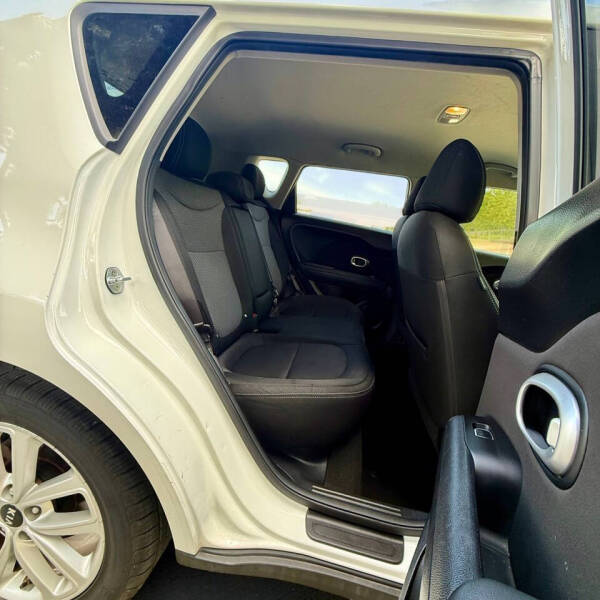2018 Kia Soul +