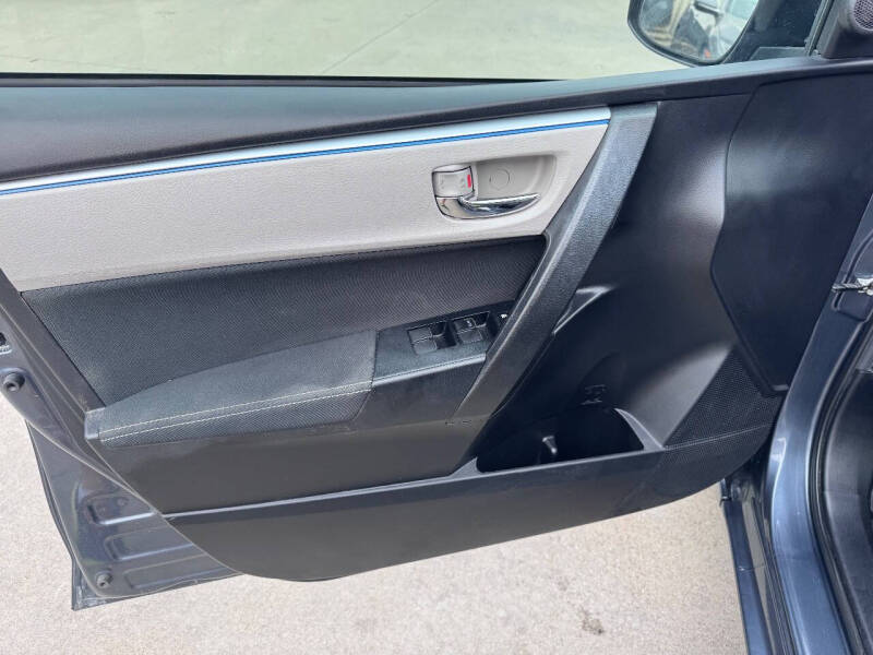 2016 Toyota Corolla LE Plus