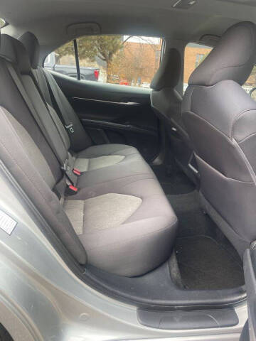 2020 Toyota Camry LE