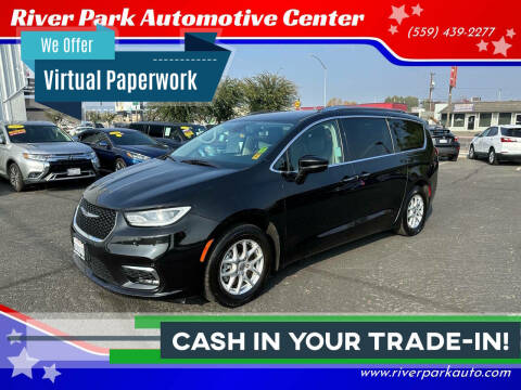 2021 Chrysler Pacifica Touring L
