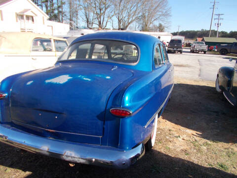 1949 Ford Deluxe
