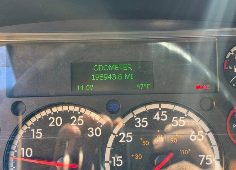 2020 Freightliner M2 106