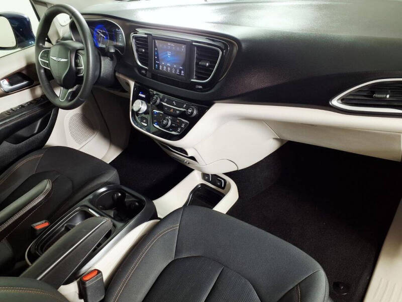 2018 Chrysler Pacifica Touring Plus