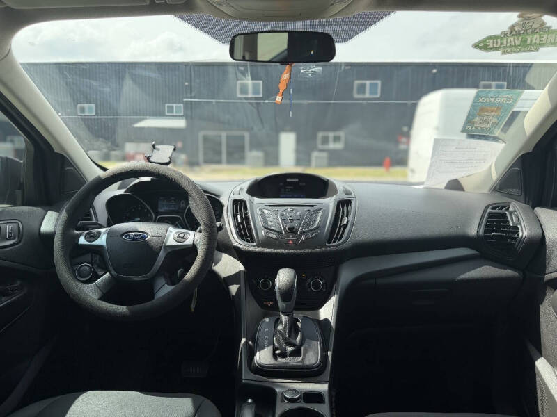 2016 Ford Escape S