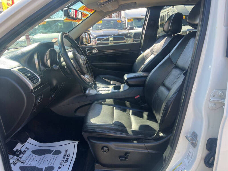 2012 Jeep Grand Cherokee Laredo