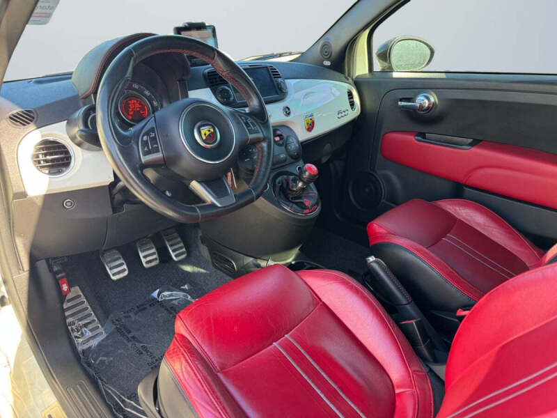 2013 FIAT 500 Abarth