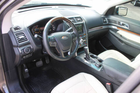 2016 Ford Explorer Platinum