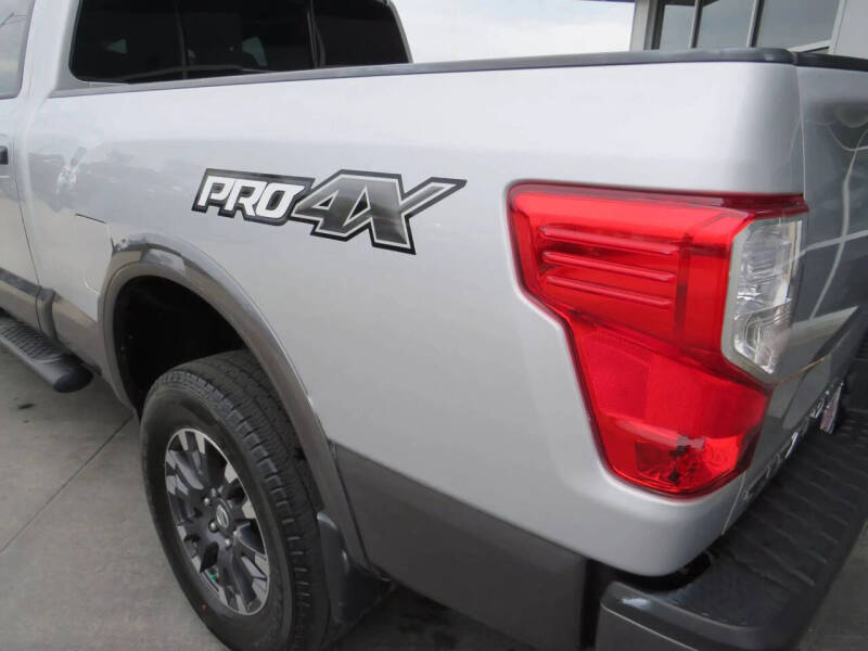 2017 Nissan Titan XD