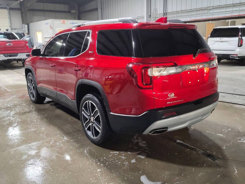 2021 GMC Acadia SLT