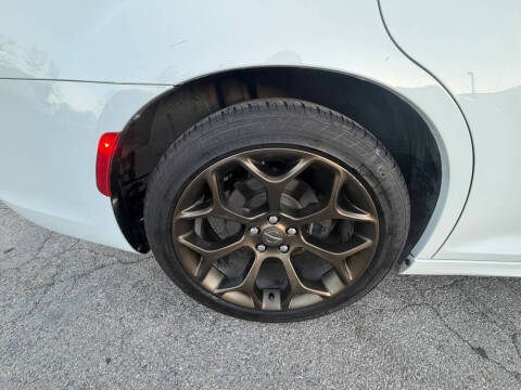 2017 Chrysler 300 S Alloy Edition